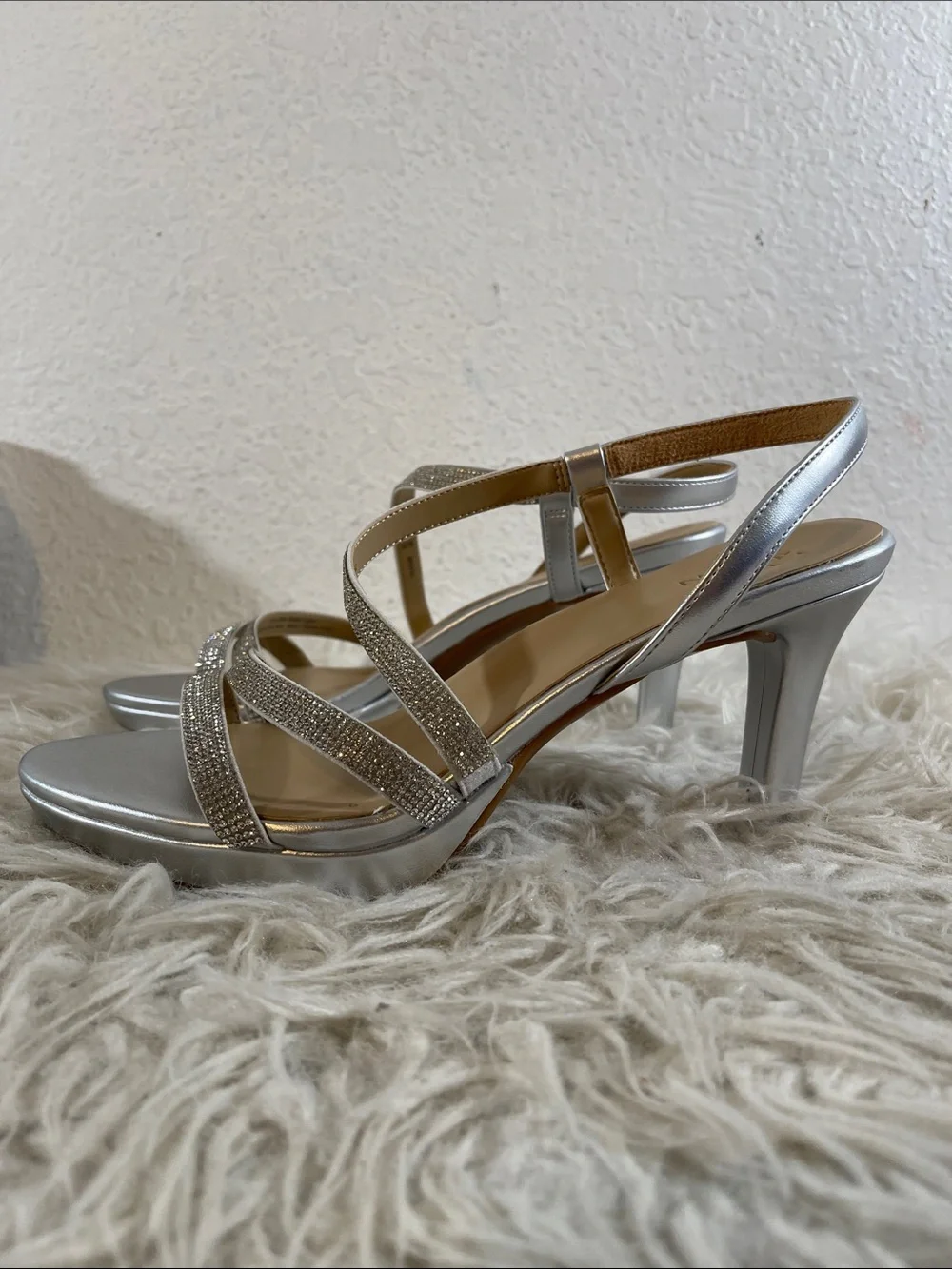 Naturalizer Brenta 2 Strappy Dress Heels Rhinestone Size 10 NEW